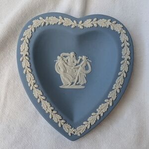 Wedgwood Jasperware Pale Blue 3 Graces Heart Trinket Dish Discontinued